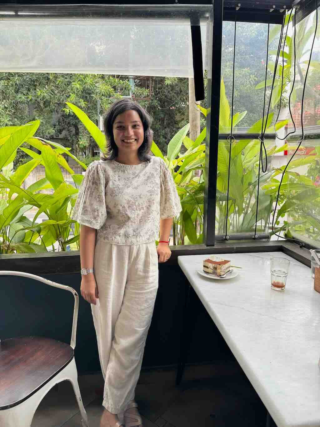 Office Carrot Pant - 100% Premium Linen - Women - Beige