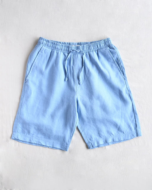 Packing Light for a Month?  Here’s Why I Only Carry Linen