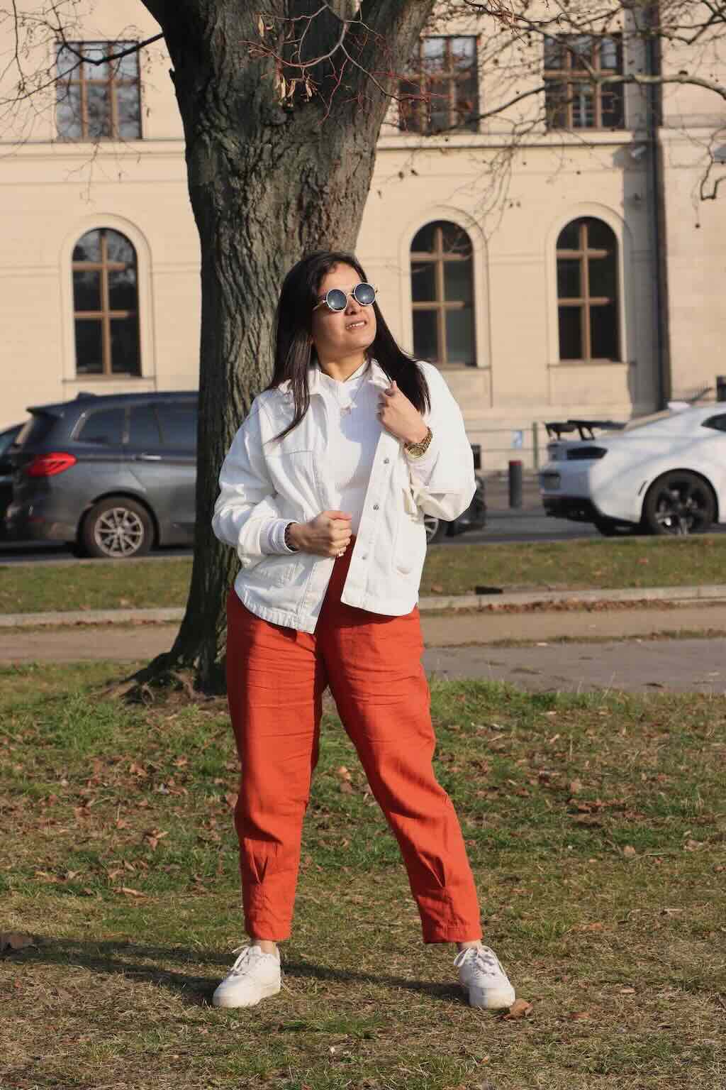 100% Premium Linen Carrot Pant - Women