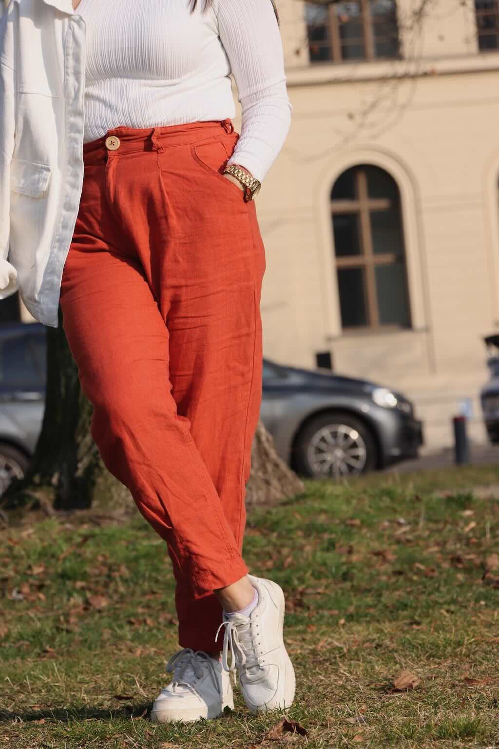 100% Premium Linen Carrot Pant - Women